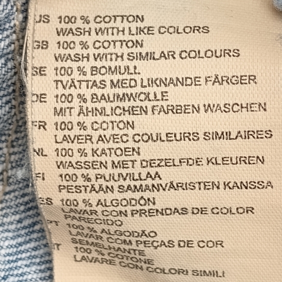 Cute H&M Fitted Denim Jacket + FREE GIFT - Picture 12 of 14